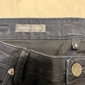 KUT from the Kloth slum bootcut jeans.